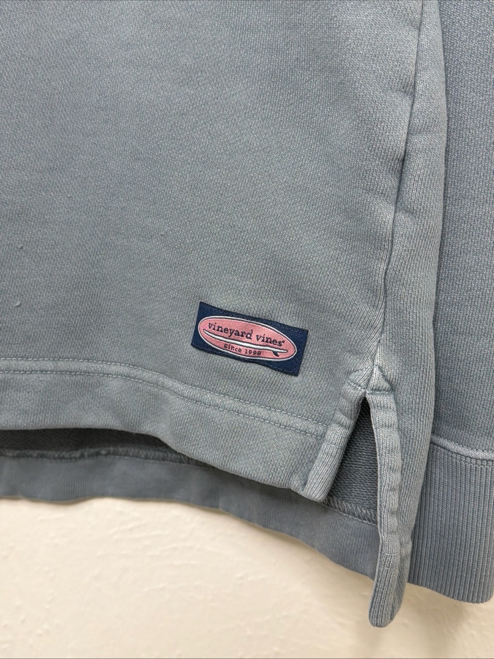 Vineyard Vines Classic Cam V Neck Pullover Sweatshirt Blue Gray Women’s M - Picture 3 of 7